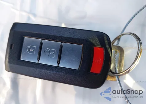 2014 Mitsubishi Outlander Sport Se z USA, uszkodzony, nr VIN 4A4AP4AU6EE005473